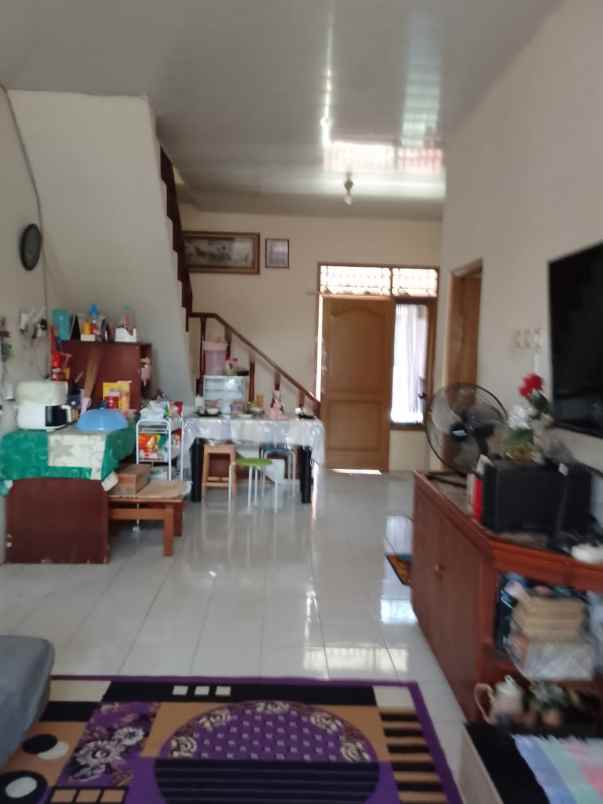 dijual rumah ciherang depok