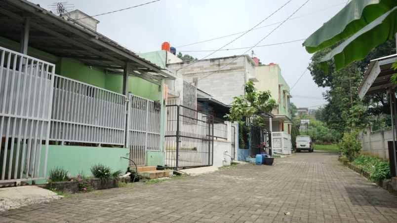 dijual rumah cilame
