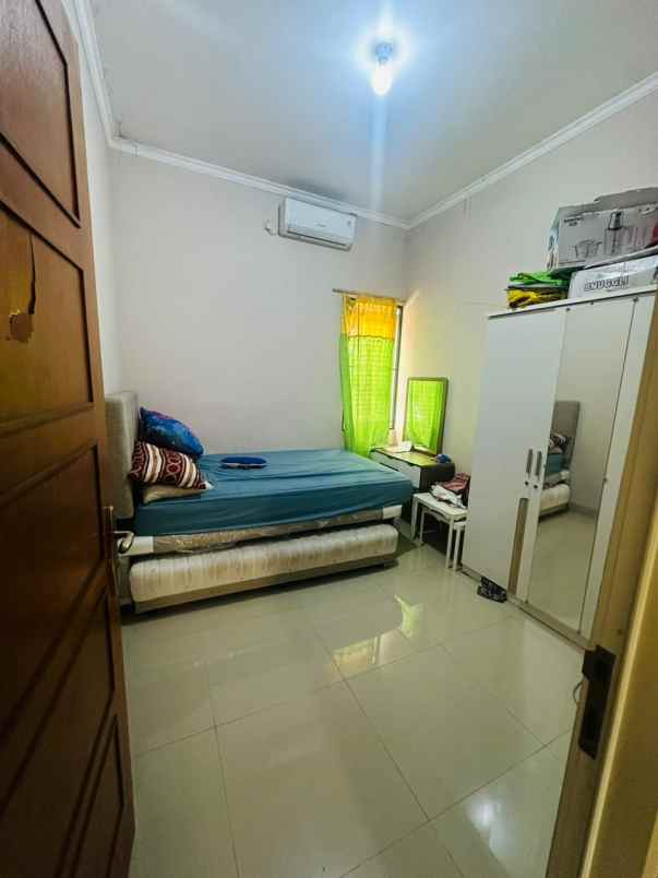 dijual rumah cilodong depok