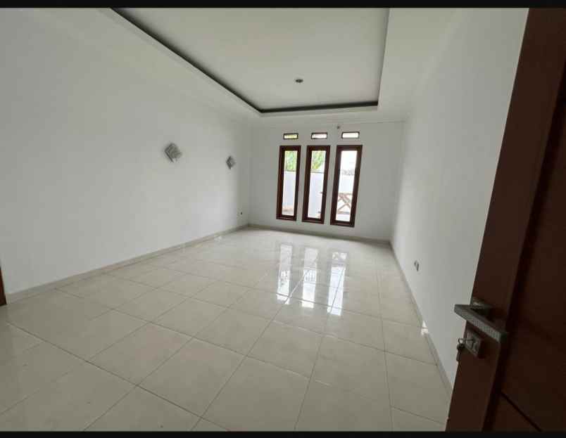 dijual rumah cimahi