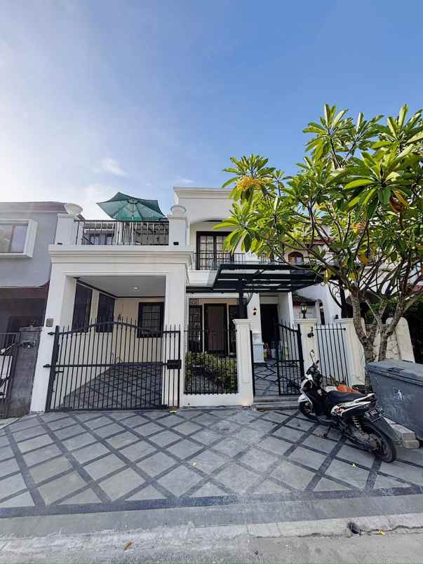 dijual rumah cinere