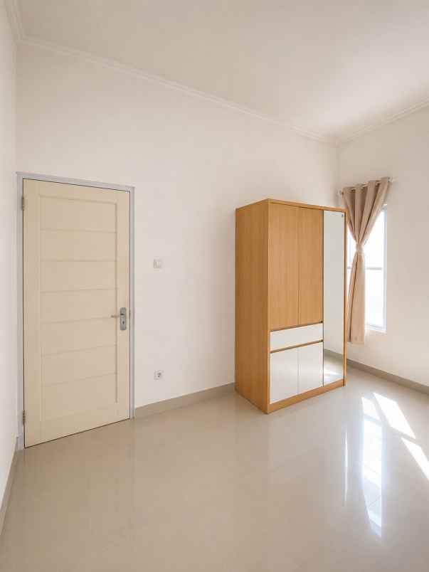 dijual rumah cinnangka sawangan