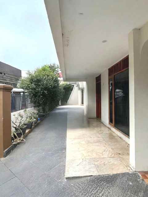 dijual rumah cipinang elok