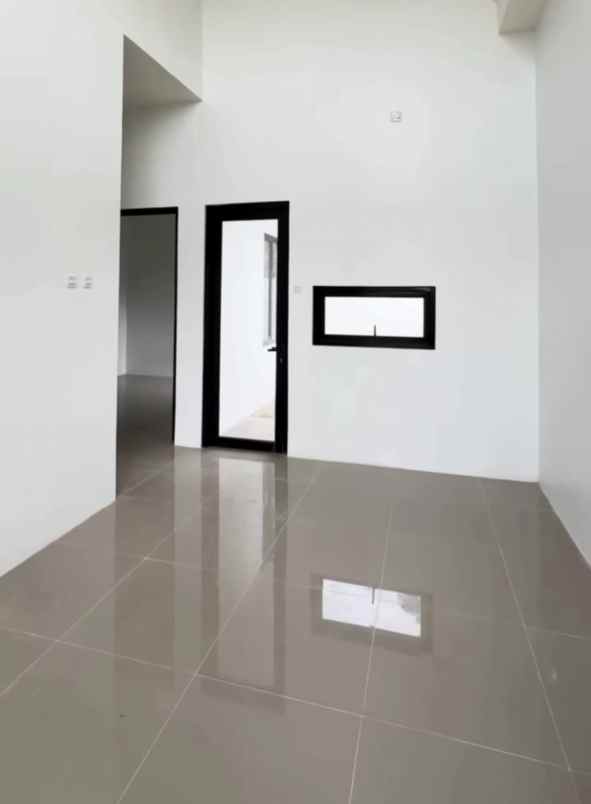 dijual rumah citra swarna tembong