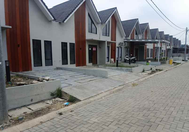 dijual rumah citra swarna tembong