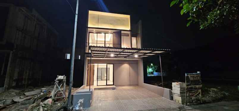 dijual rumah citraland the greenlake