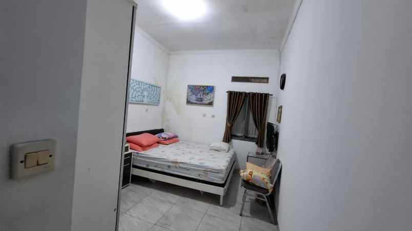 dijual rumah ciwaruga