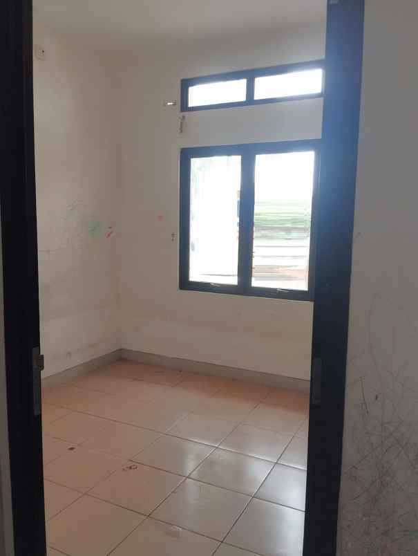 dijual rumah cluster atlantis segara