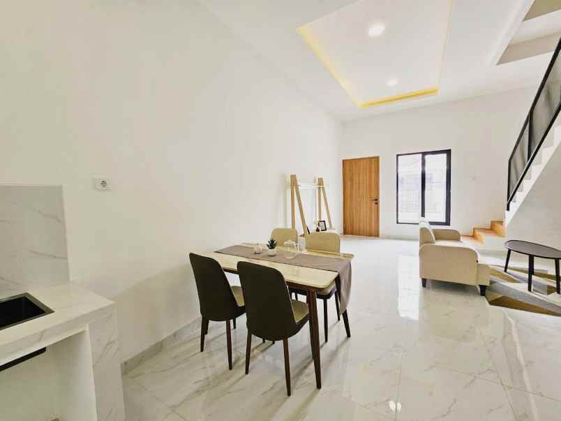 dijual rumah cluster boulevard hijau