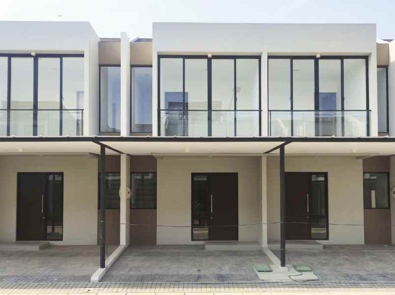 dijual rumah cluster california pik 2