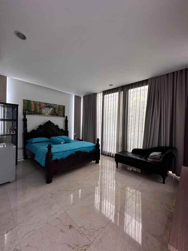 dijual rumah cluster di kemang bangka mampang prapatan