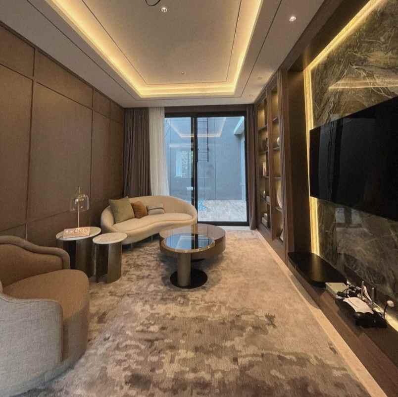 dijual rumah cluster layton nava park