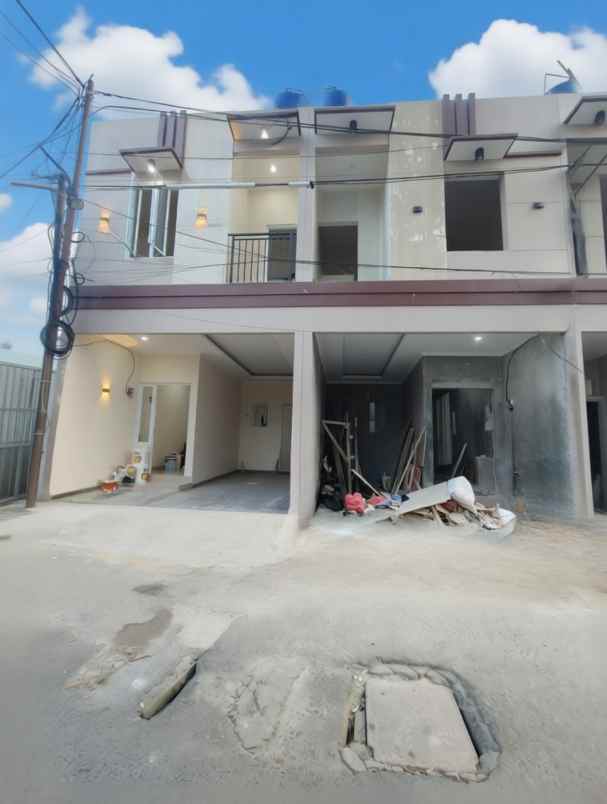 dijual rumah condet jakarta timur