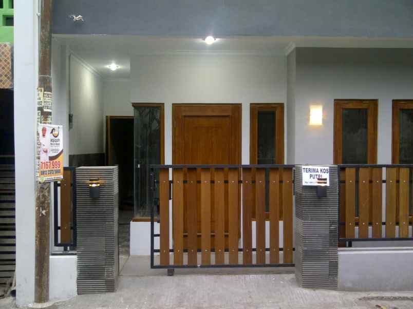 dijual rumah condong catur
