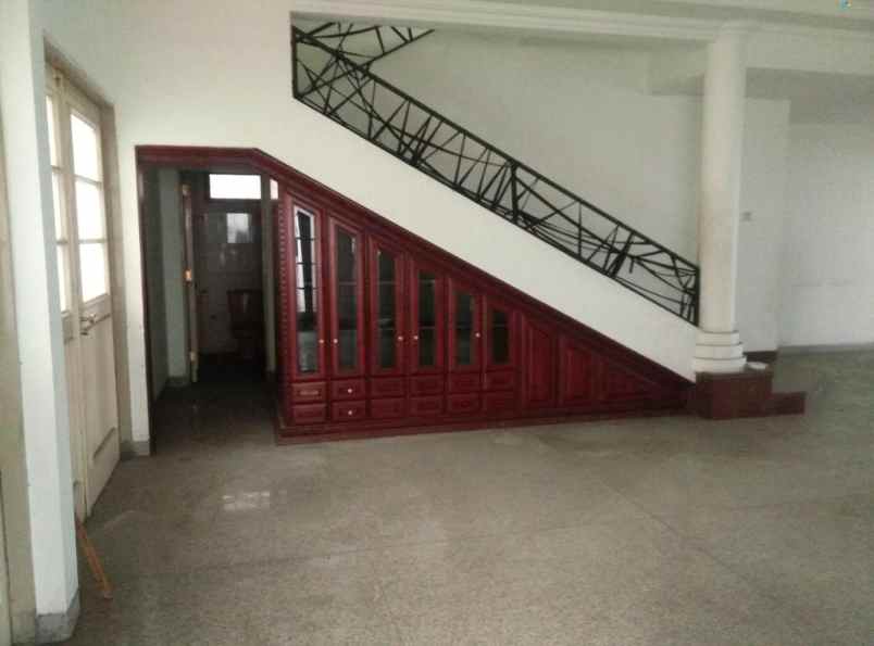 dijual rumah dago bandung