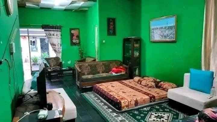 dijual rumah dan tanah