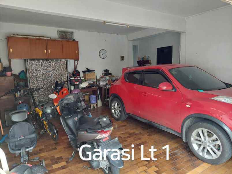 dijual rumah danau sentani timur sawojajar