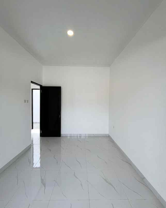 dijual rumah dekat alun alun gdc depok