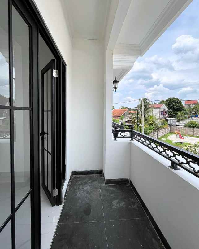 dijual rumah dekat alun alun gdc depok
