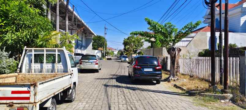 dijual rumah dharmahusada utara