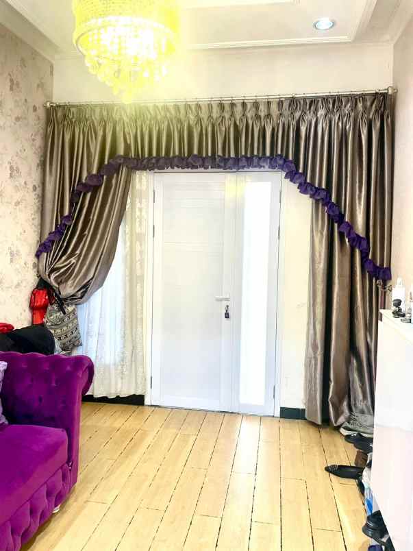 dijual rumah di cinere residence siap huni