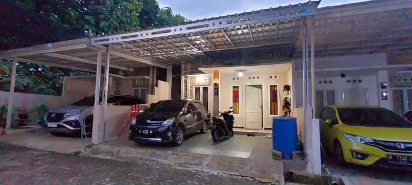 dijual rumah di cluster durenan mangunharjo semarang