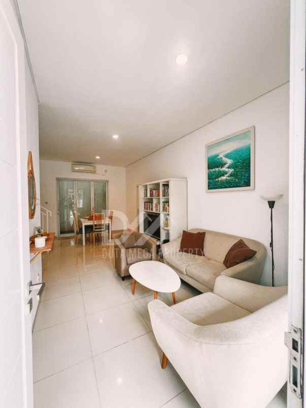 dijual rumah di graha bintaro