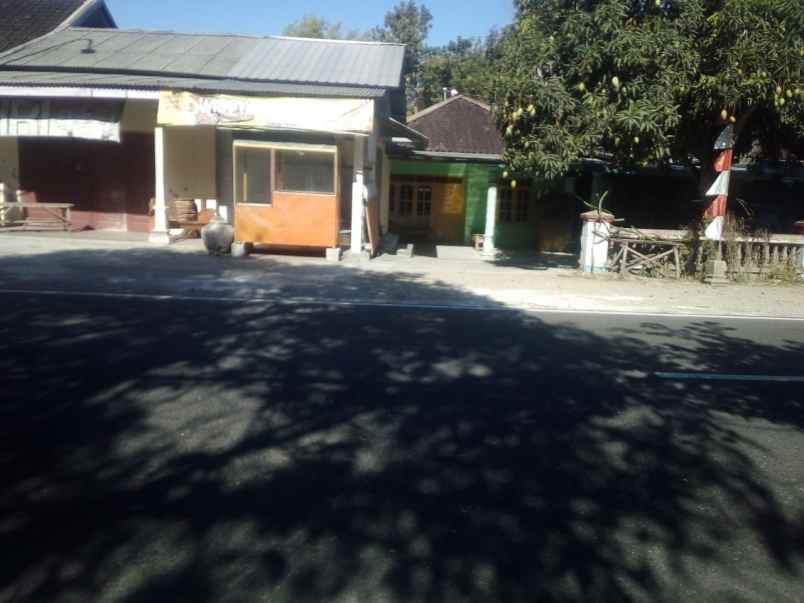 dijual rumah di jl purwoharjo mojopuro woryantoro