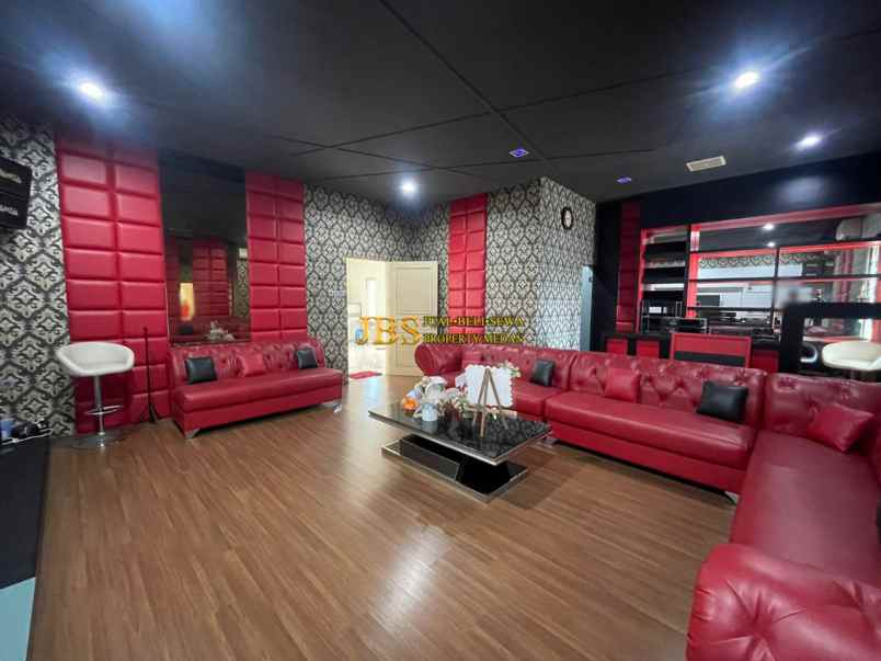 dijual rumah di komplek mutiara residence medan