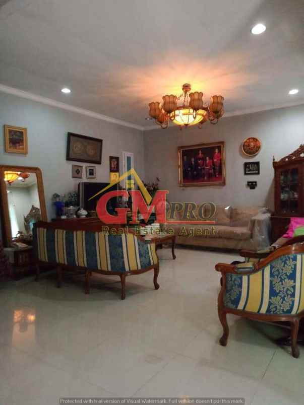 dijual rumah di sadangserang bandung