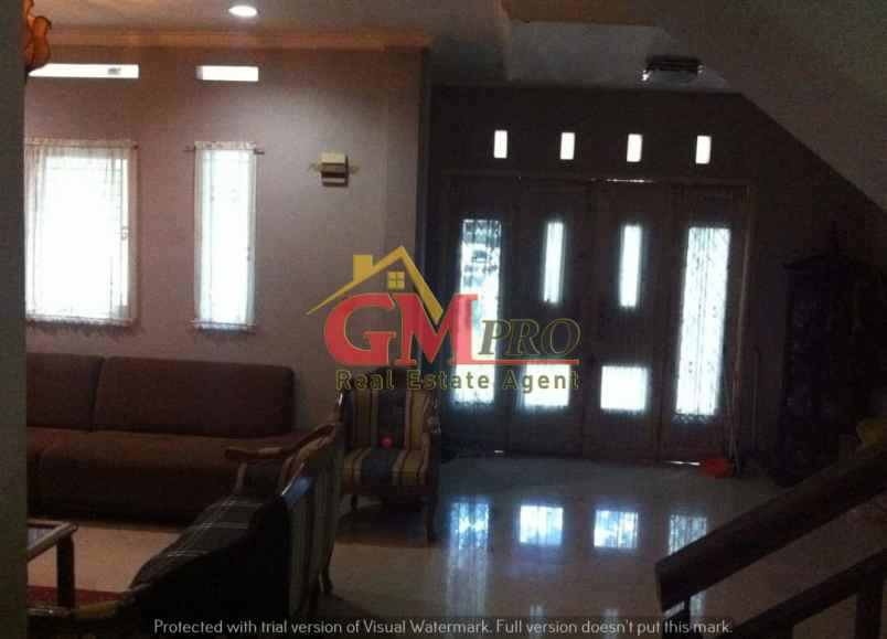 dijual rumah di sadangserang bandung