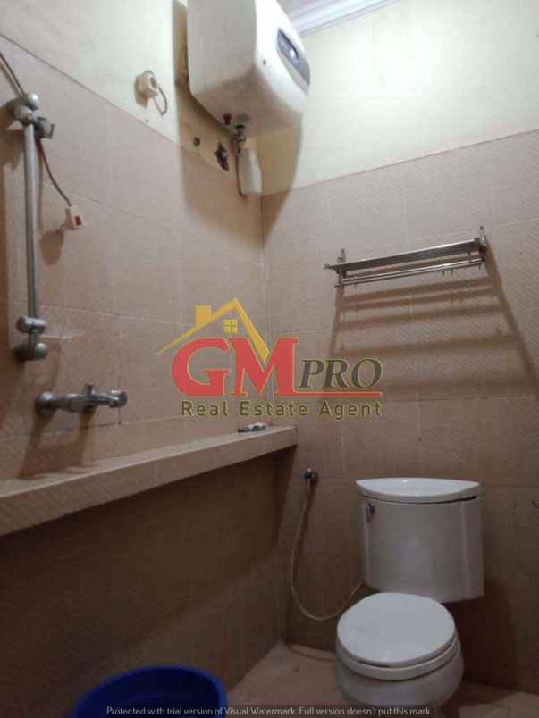 dijual rumah di sadangserang bandung