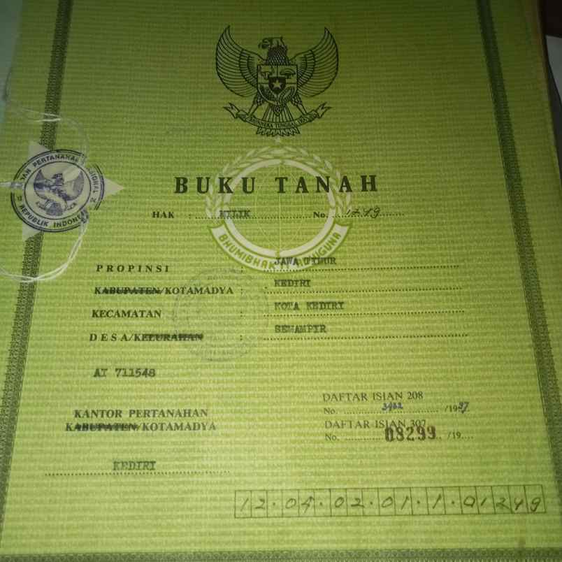 dijual rumah di semampir gg 6 kota kediri