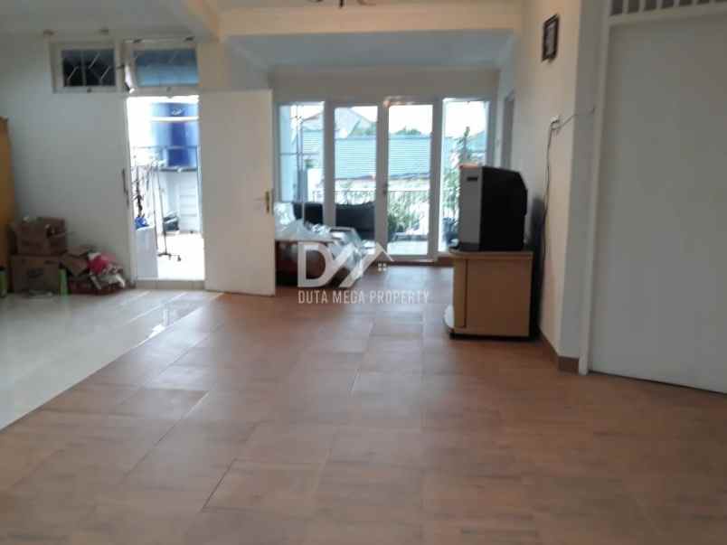 dijual rumah di villa melati mas bsd