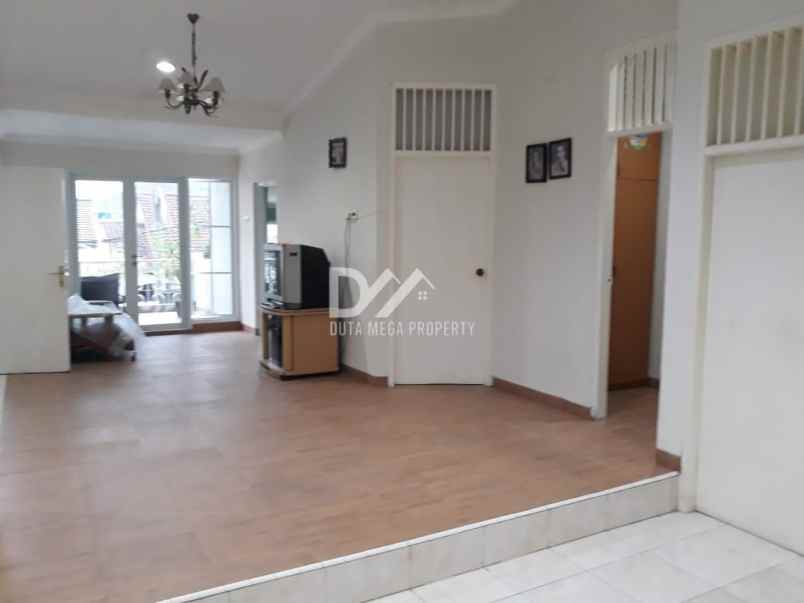 dijual rumah di villa melati mas bsd