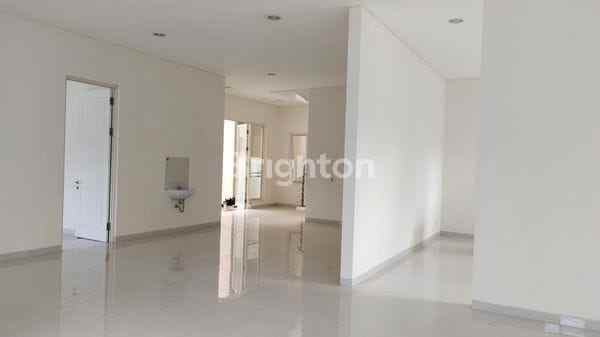 dijual rumah dian istana