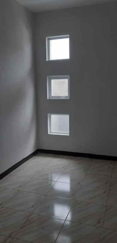 dijual rumah dijual rumah di komplek