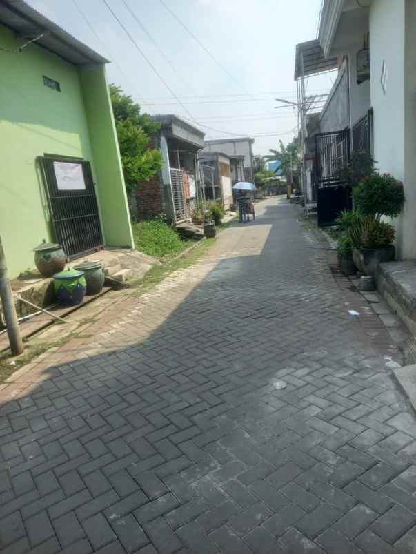 dijual rumah dijual rumah di sememi