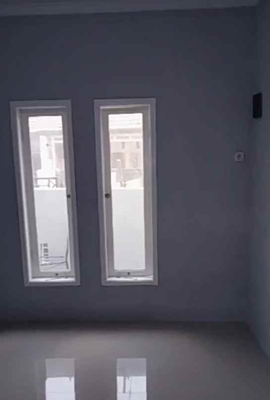 dijual rumah diover kredit rumah di