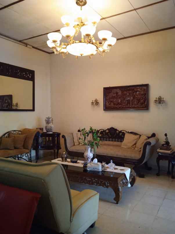 dijual rumah duren tiga