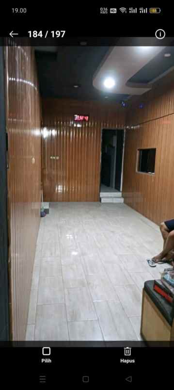 dijual rumah eks karoke di medoho semarang