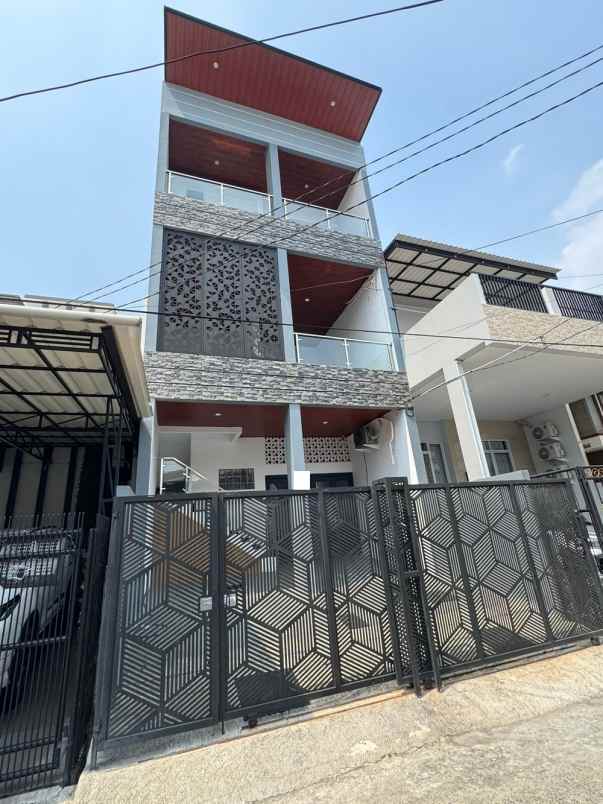 dijual rumah gading puspa kelapa gading