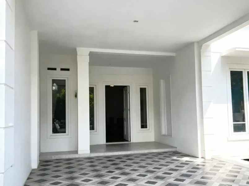 dijual rumah galaxy