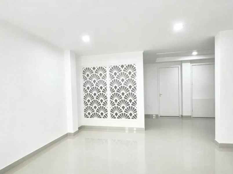 dijual rumah galaxy