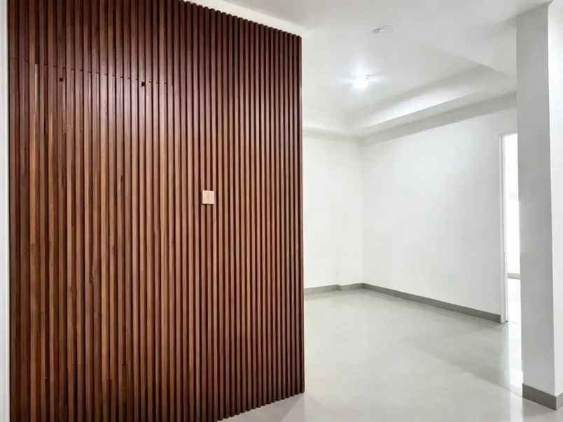 dijual rumah galaxy
