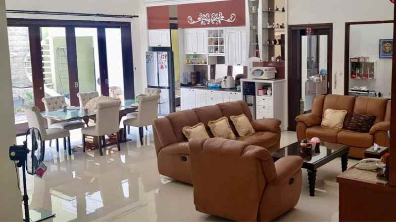 dijual rumah galaxy bumi permai araya 1