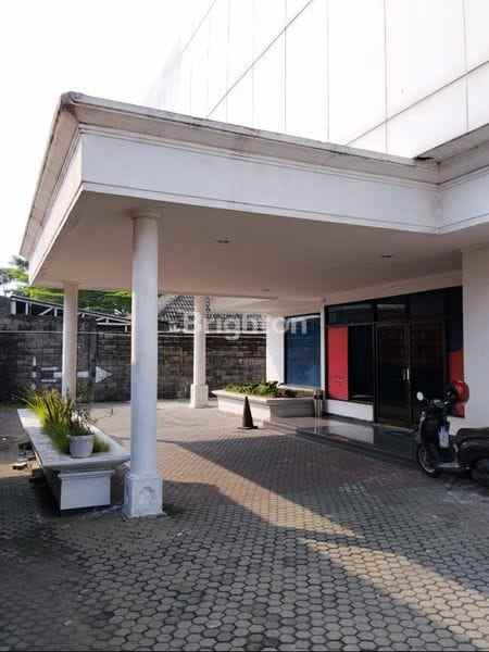 dijual rumah gedangan