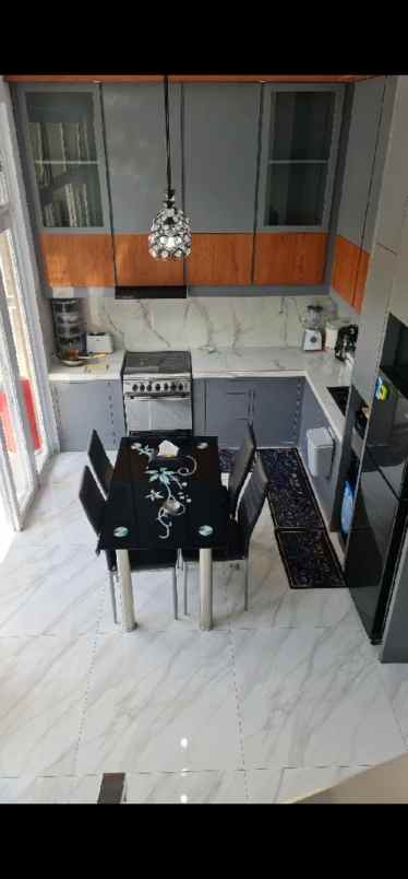 dijual rumah gegerkalong