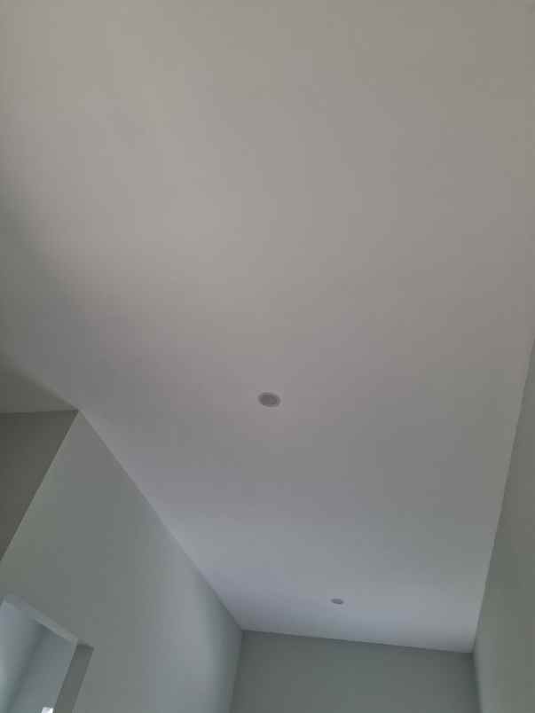 dijual rumah grafika