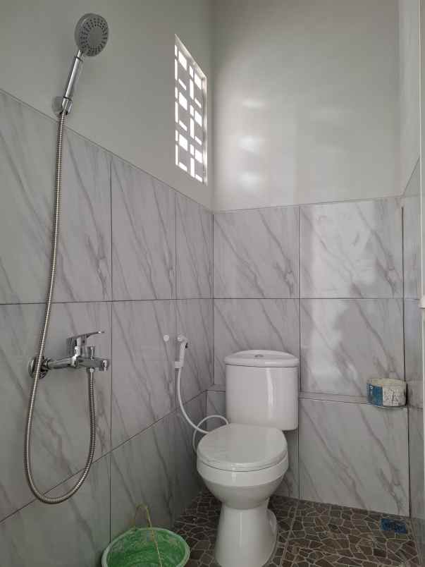 dijual rumah grafika